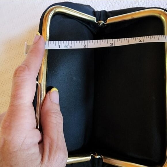Vintage 1950's Black Taffeta with Gold like Clasp Closure Elegant Bow Clutch Bag - Picture 6 of 6